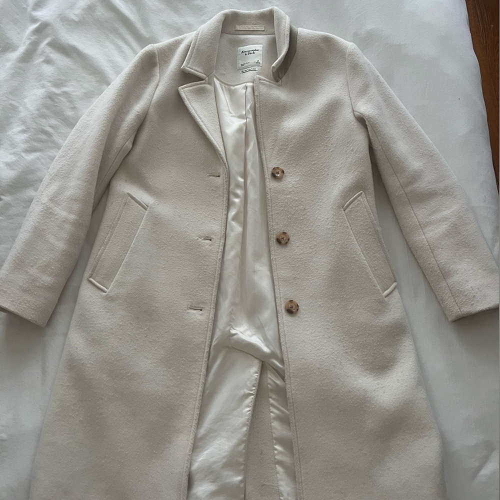 Abercrombie and Fitch Dad Coat Cream Small Petite (SP)